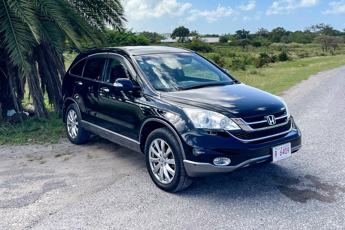 Honda CRV - Adrii Car Rentals