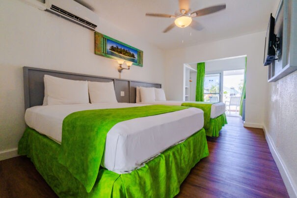 Superior-Two-Queen06-605x403